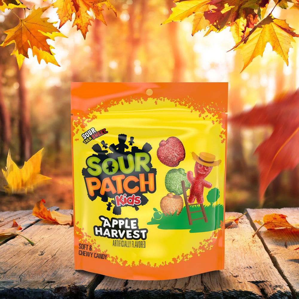 SOUR PATCH KIDS zipper detail on bag preserving freshness and chewiness