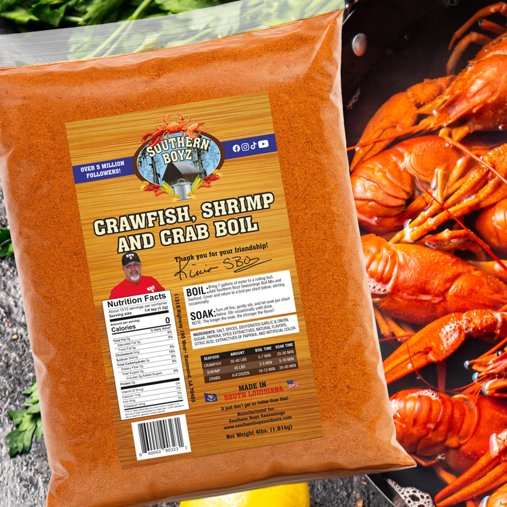 SBO SOUTHERN BOYZ close-up of spice texture showing natural ingredients