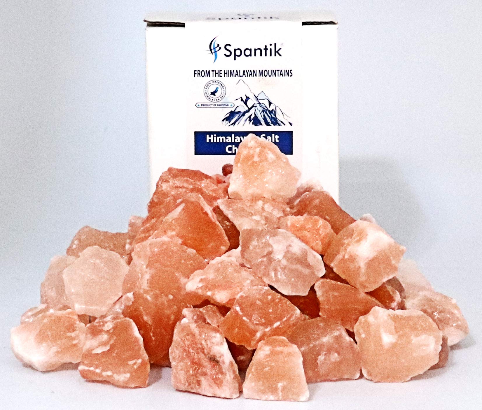 Spantik texture and crystal detail of rock salt revealing mineral grains benefit natural character