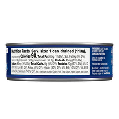 StarKist close-up of tuna flakes showing moist texture and quality