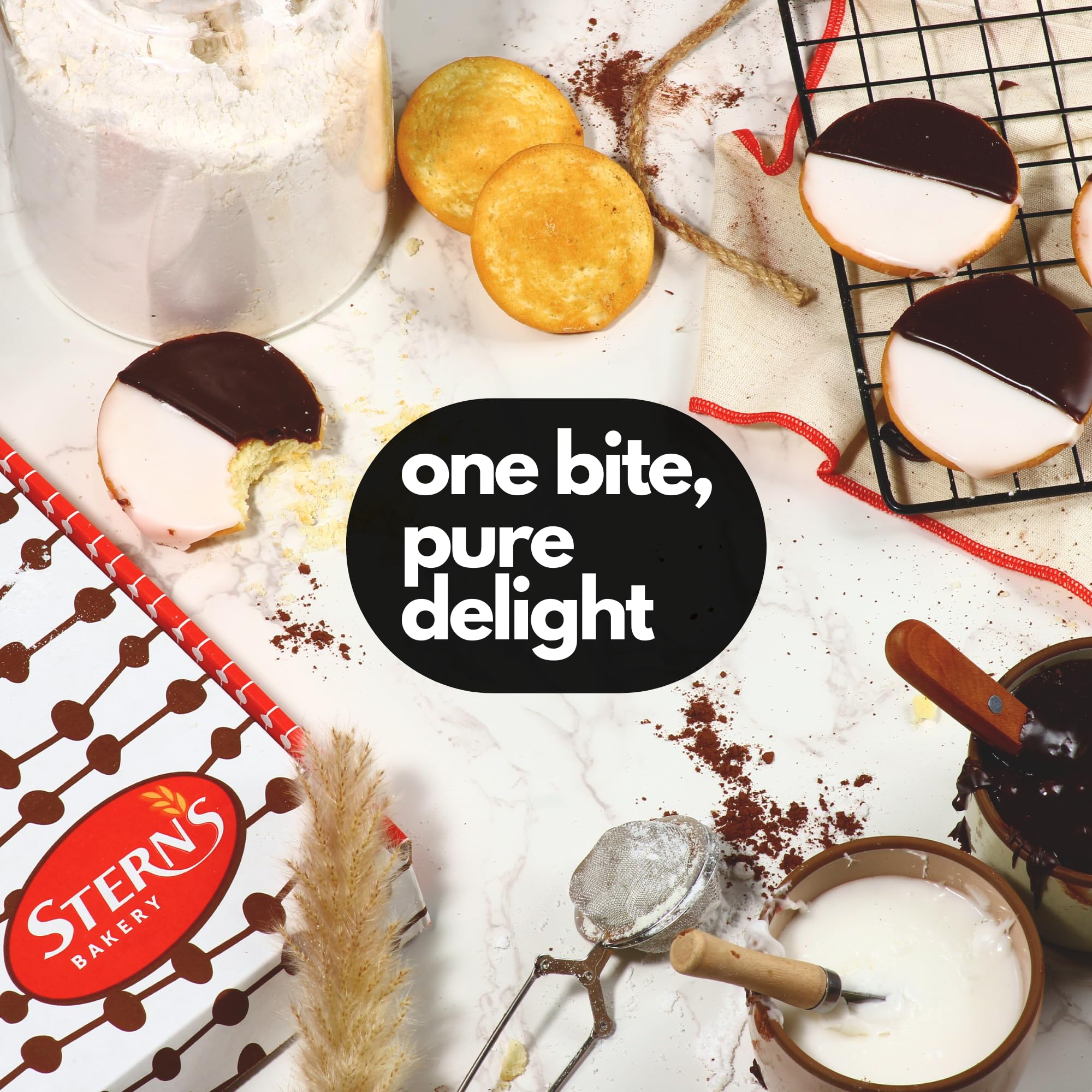 Stern’s cookies plated for serving, ideal for parties and gatherings