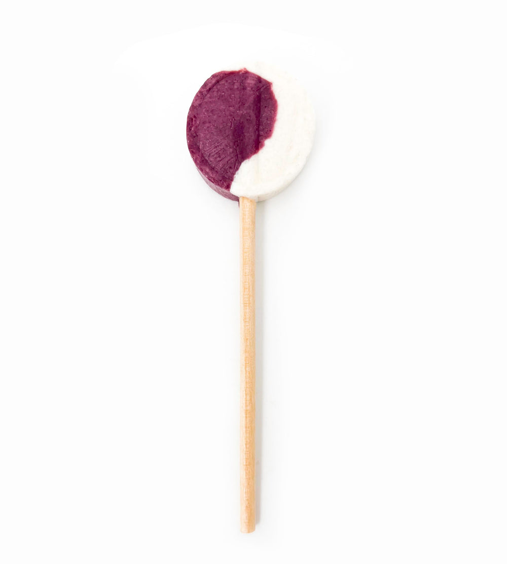 SUGAR SPLASH demonstration of placing sucker on front tongue for effective, controlled use