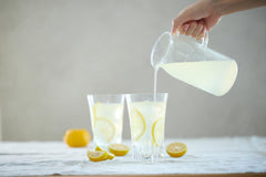 杉養蜂園 drizzle on toast giving citrus-sweet topping and flavor boost benefit