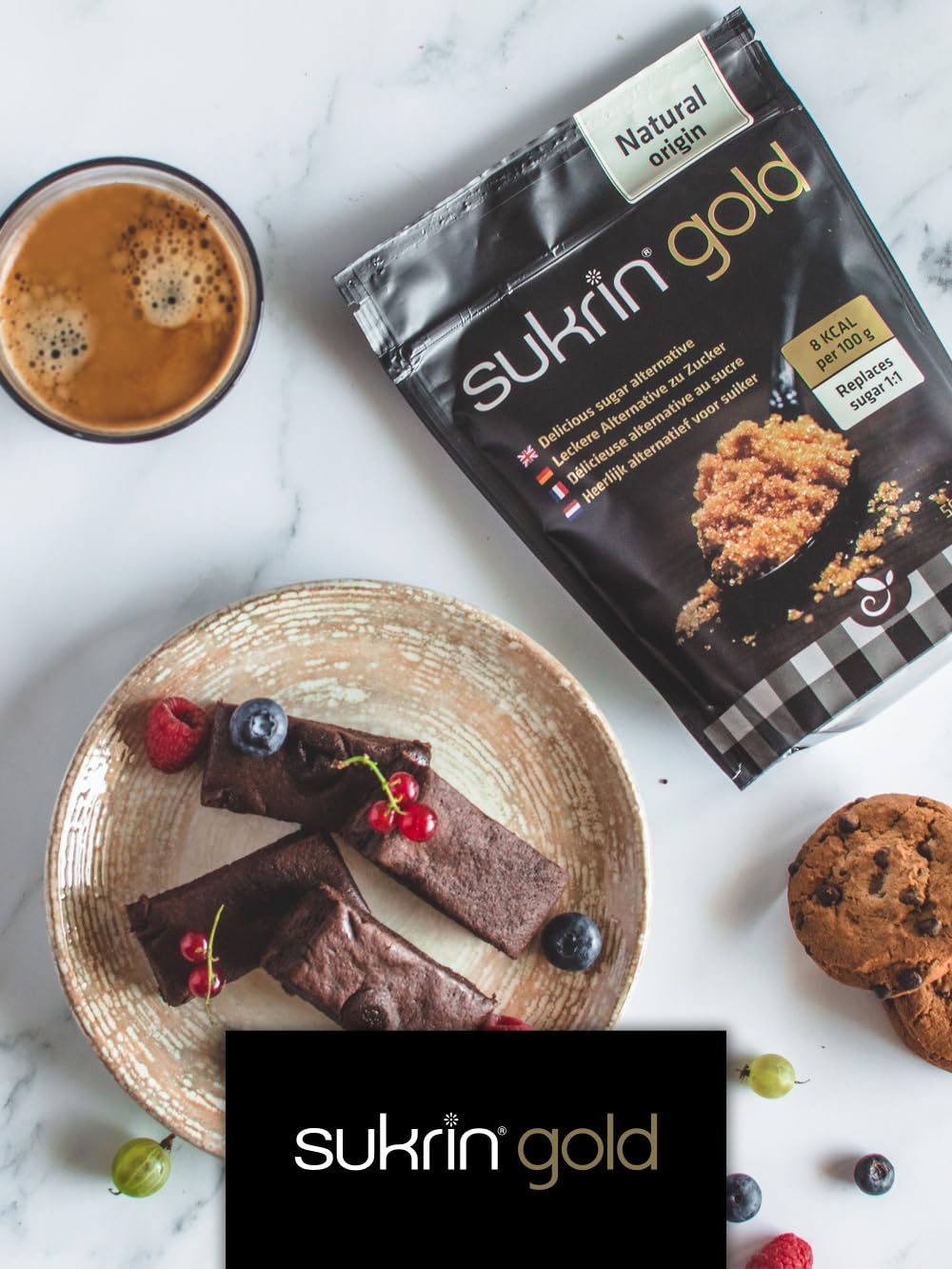 Sukrin Gold in bowl with measuring cup for accurate 1:1 baking swaps