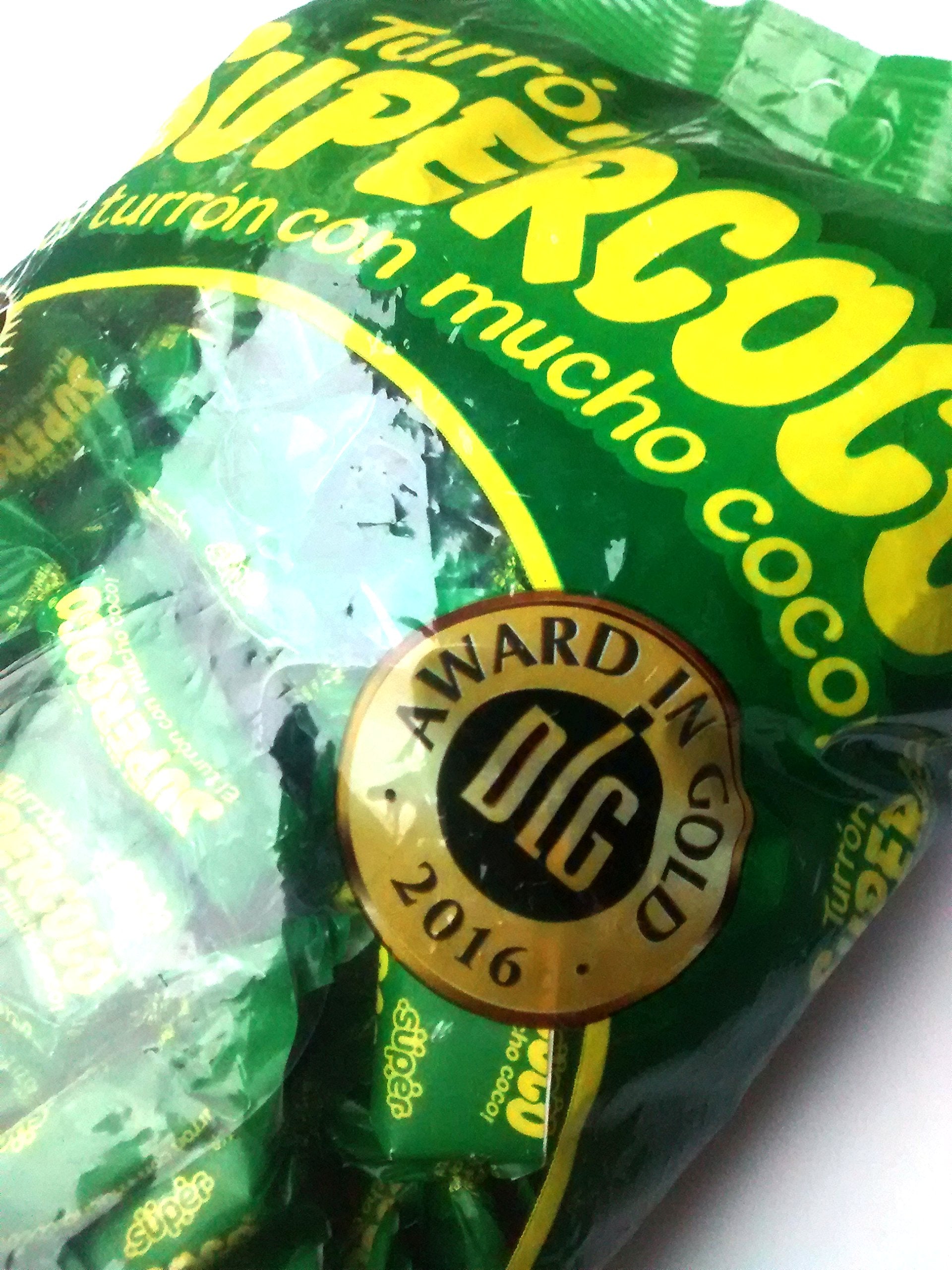 Super Supercoco in bowl at party setting showing shareable vegan gluten-free benefit