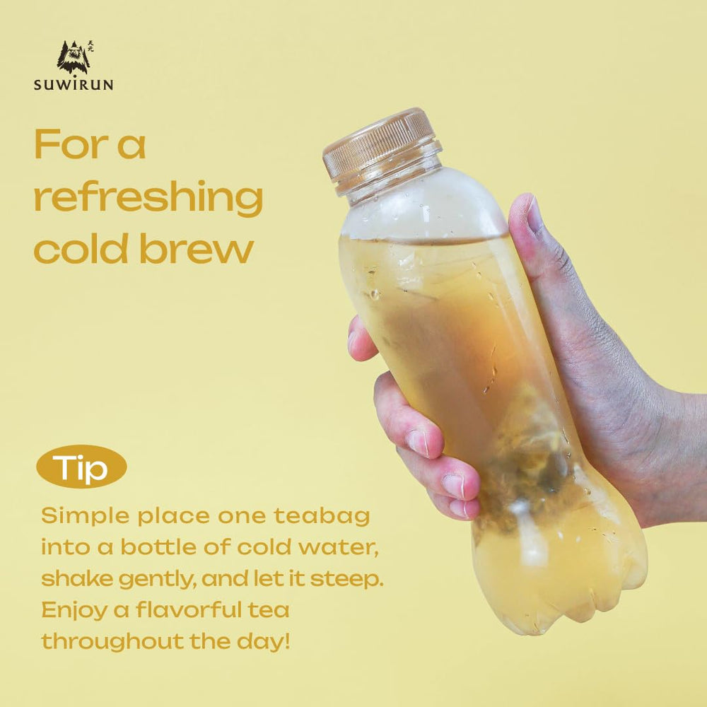 Suwirun iced chrysanthemum tea in glass with lemon showing refreshing floral hydration