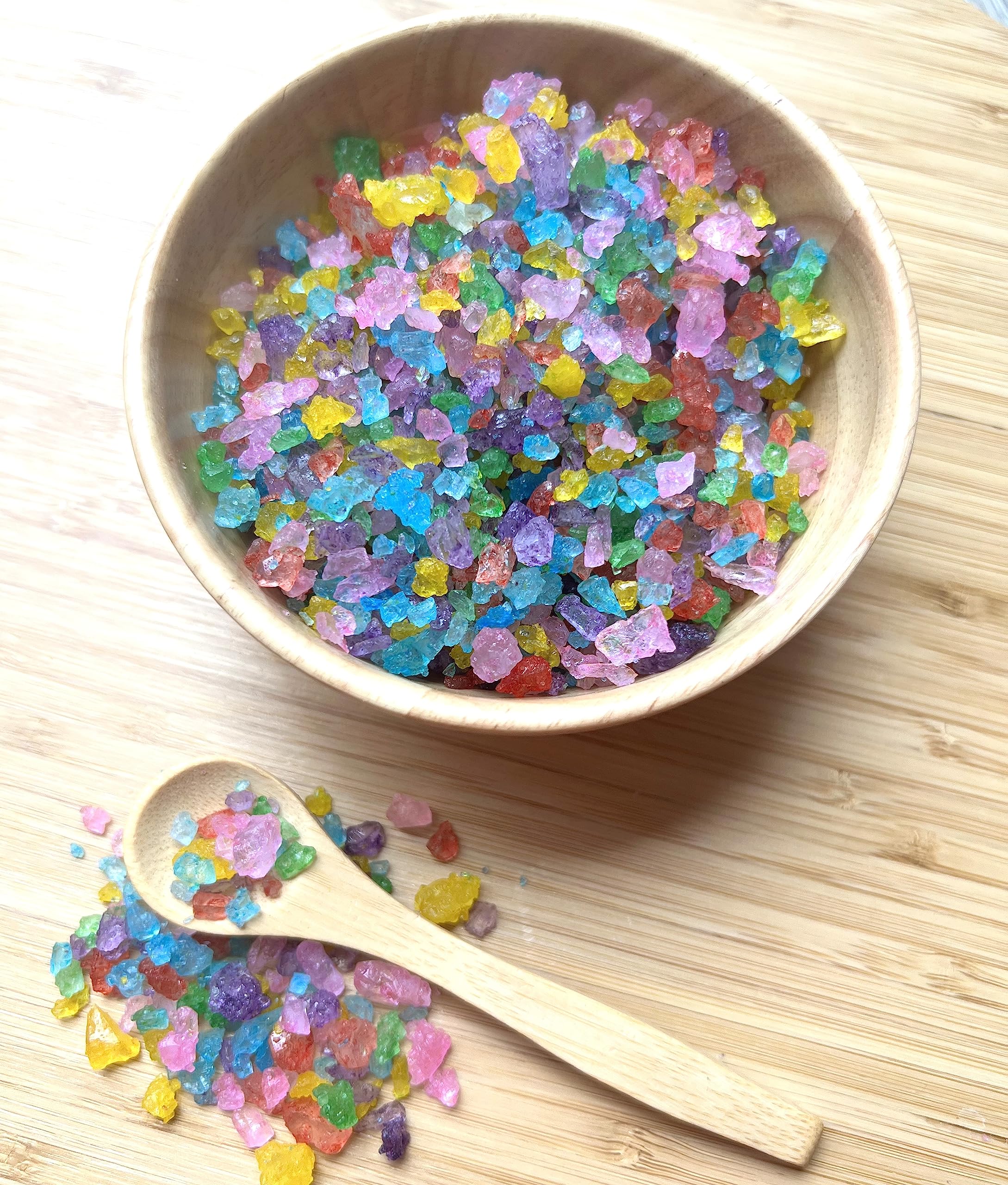 SweetGlob crystal texture close-up highlighting crunchy medium sugar benefit