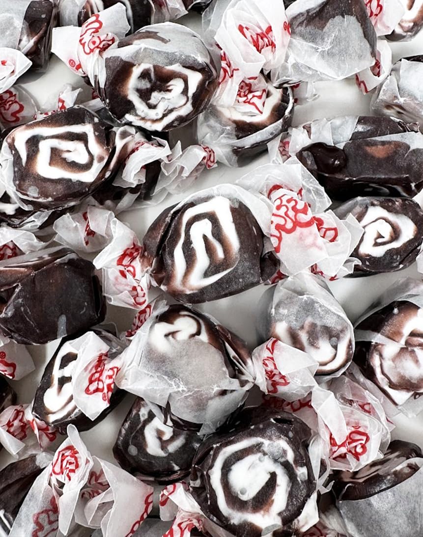 SweetGourmet bowl of taffy on table for gifting and party-ready presentation