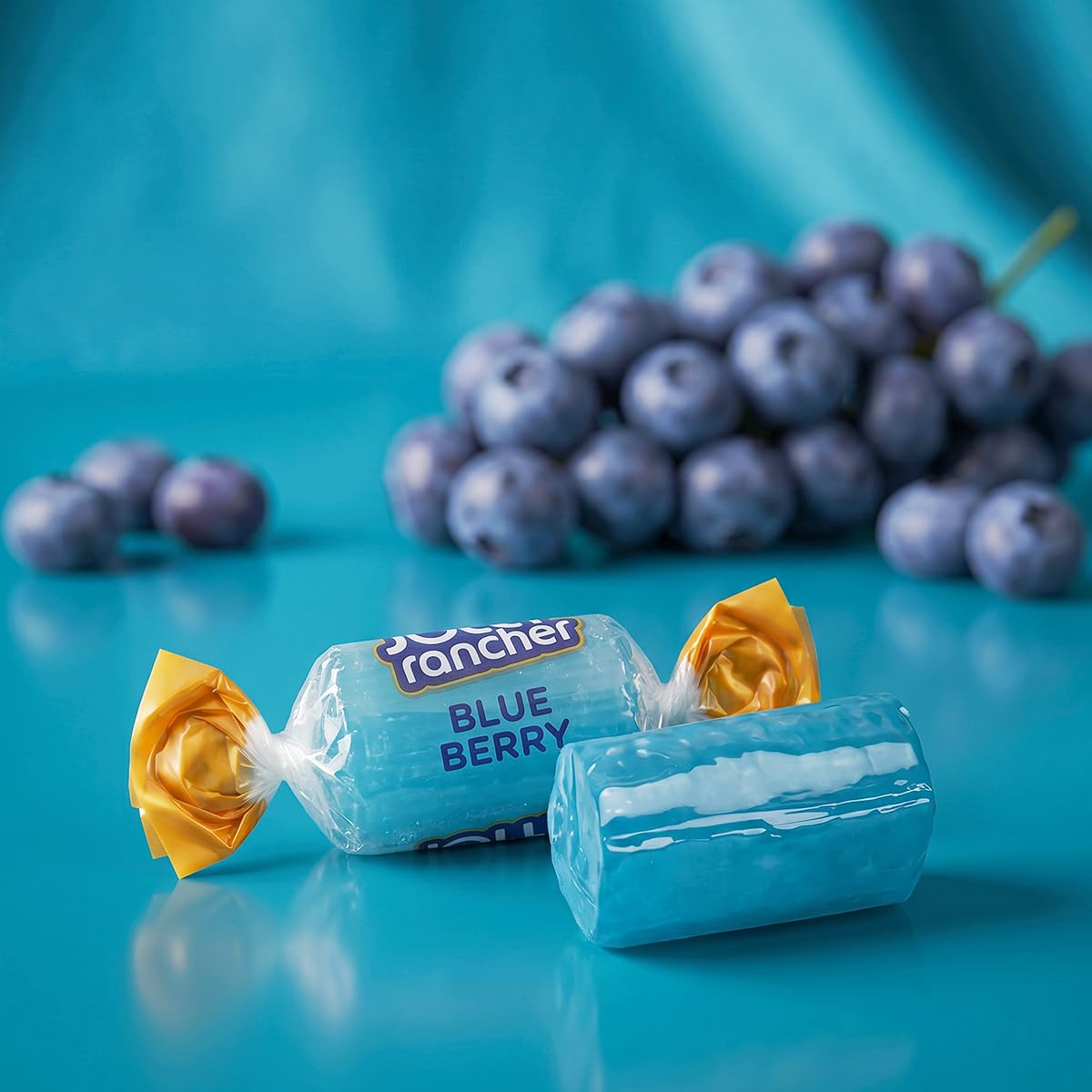 SWEETSIDE CANDY CO. blue candies in a bowl providing vibrant event décor