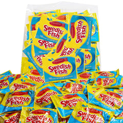 SWEETSIDE CANDY CO. front packaging showing 2 lb sharing bag and logo benefit: easy storage