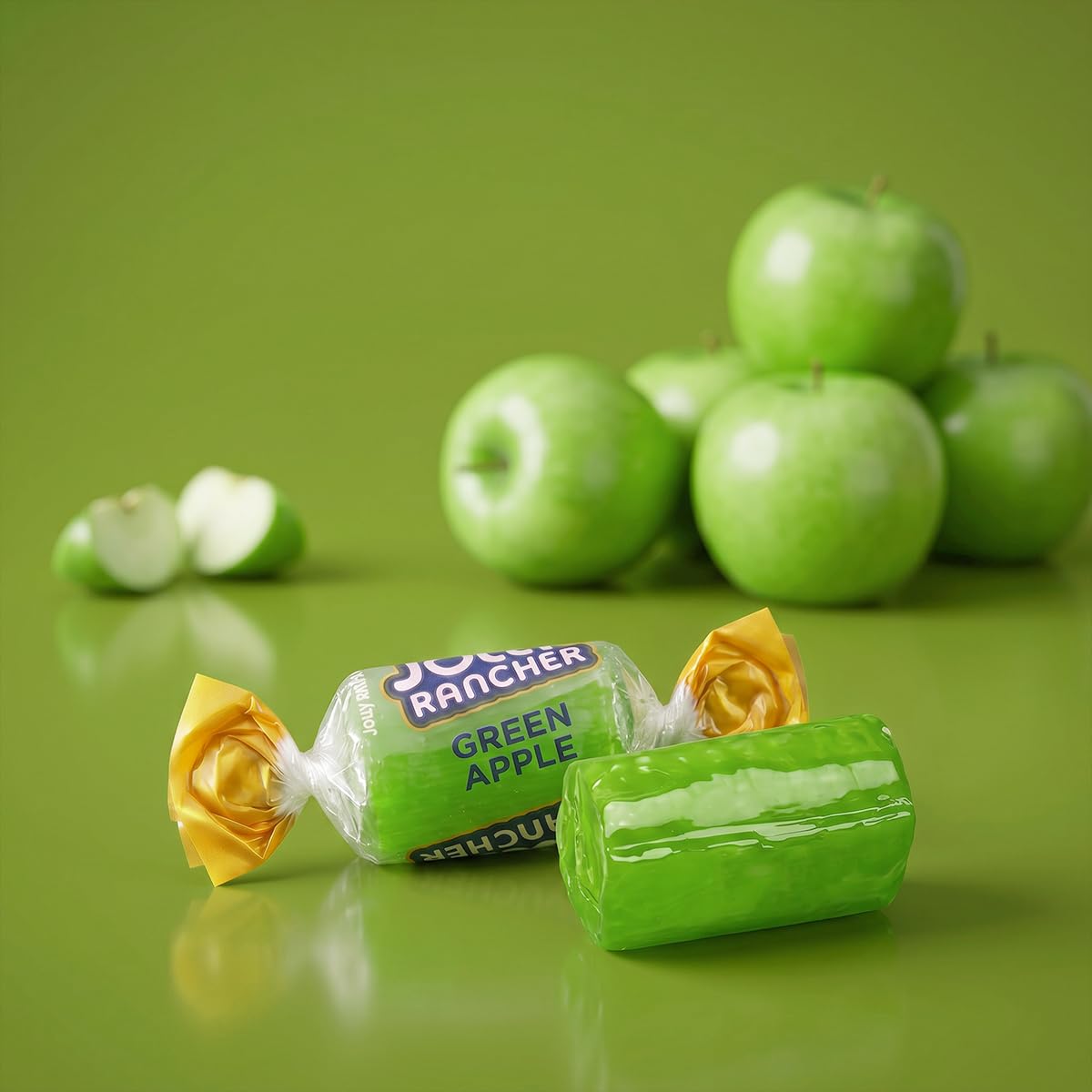 SWEETSIDE CANDY CO. bowl of candies at party offering uniform theme-ready treats