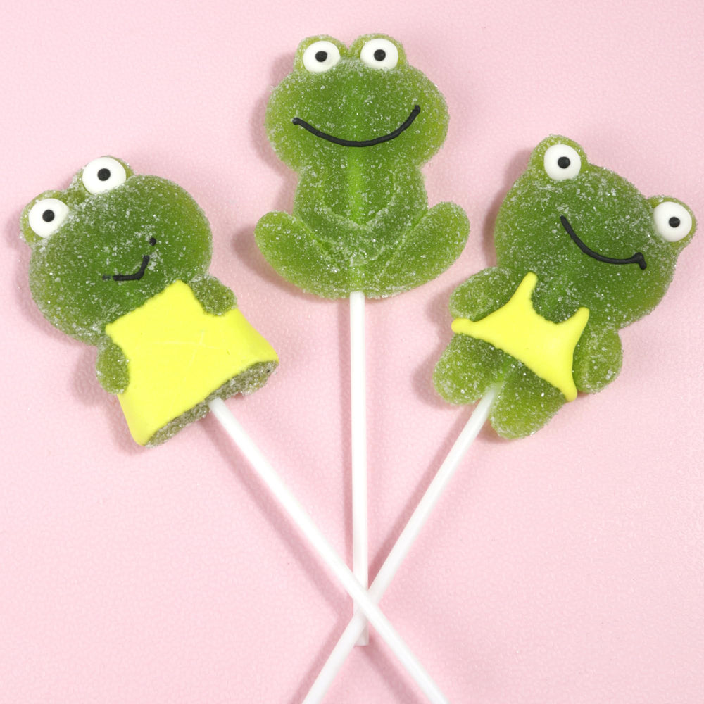 Sweetzo side profile of frog lollipop on stick for comfortable handling
