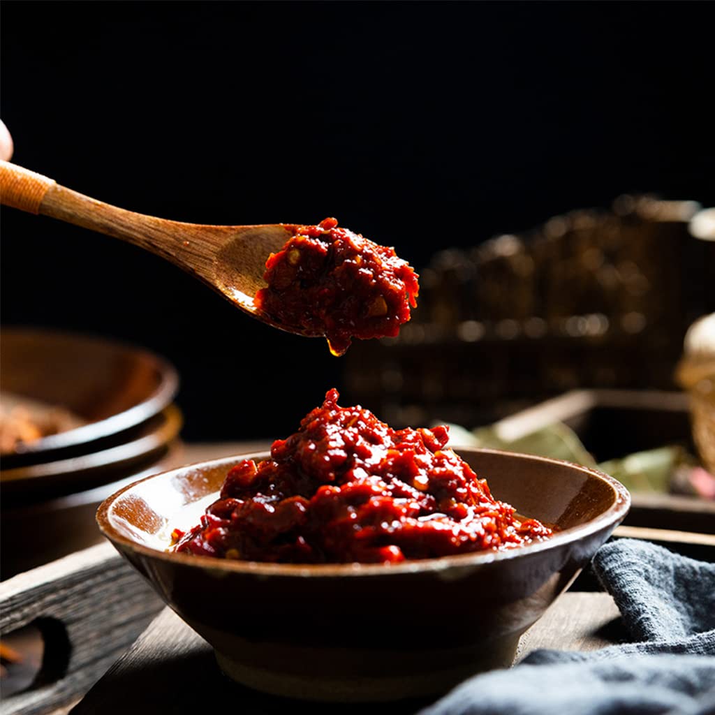 SXET texture close-up revealing broad bean and chili pieces for rich seasoning