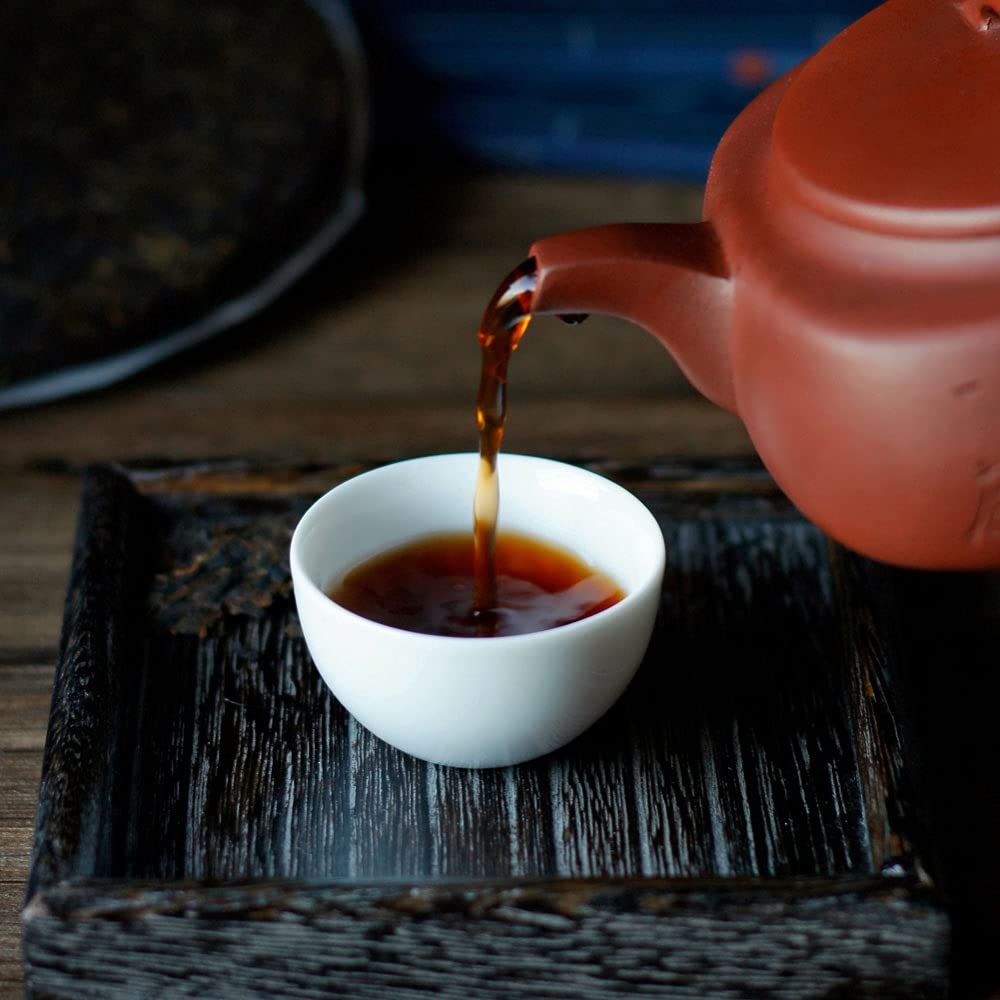 TAETEA vintage label close-up emphasizing heritage and recipe origin