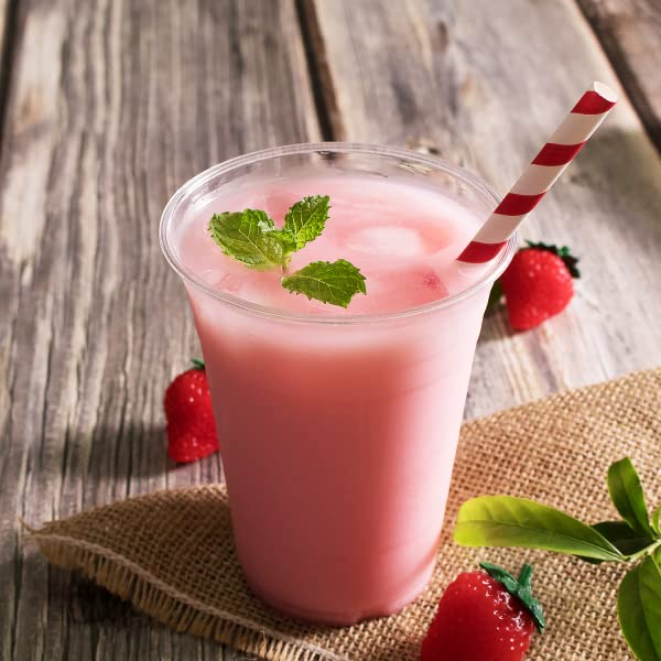 TEA ZONE strawberry smoothie in blender, quick preparation and rich flavor