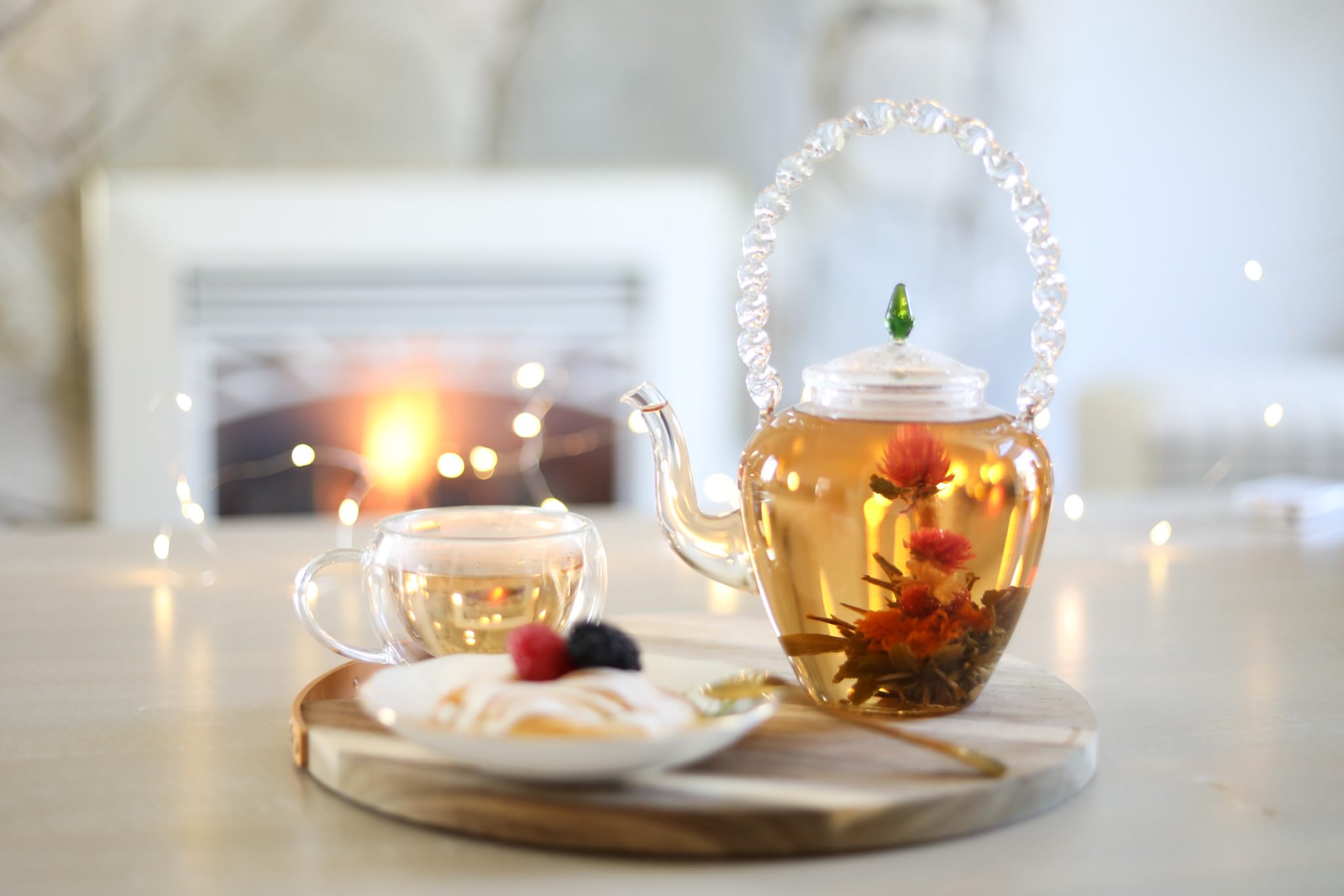 Teabloom sealed pouch detail illustrating freshness preservation benefit