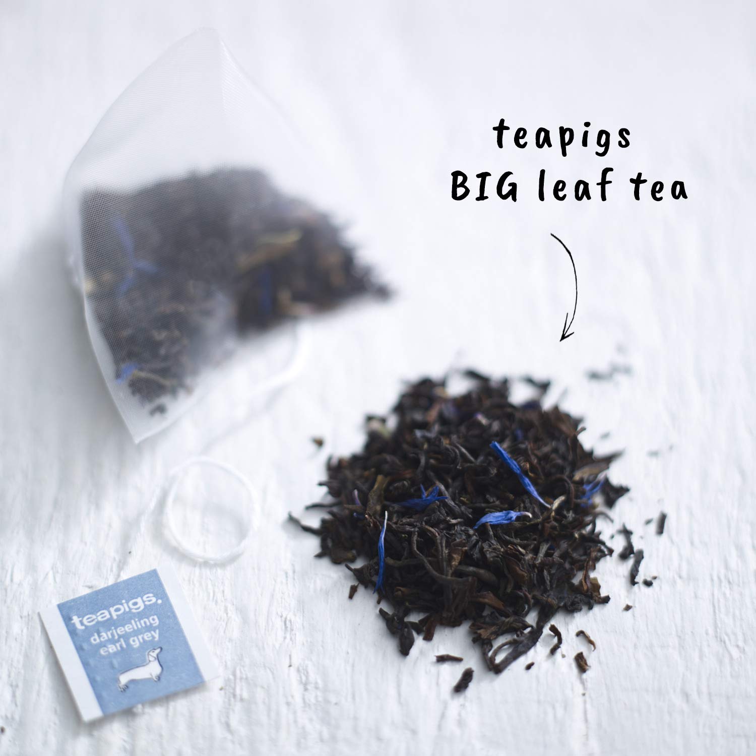 teapigs close-up of whole leaf temple showing real leaves and cornflowers benefit