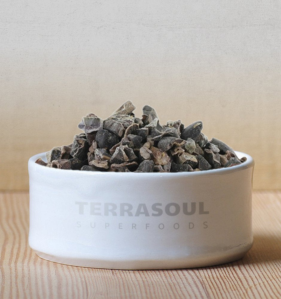 Terrasoul Superfoods cacao nibs sprinkled on smoothie bowl showing visual appeal and flavor boost