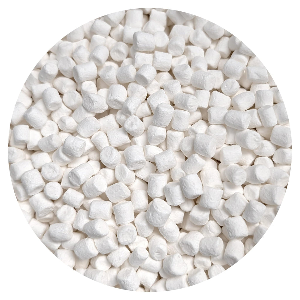 THE HAMPTON CANDY COMPANY front of 2 lb marshmallow bag showing branding and size benefit