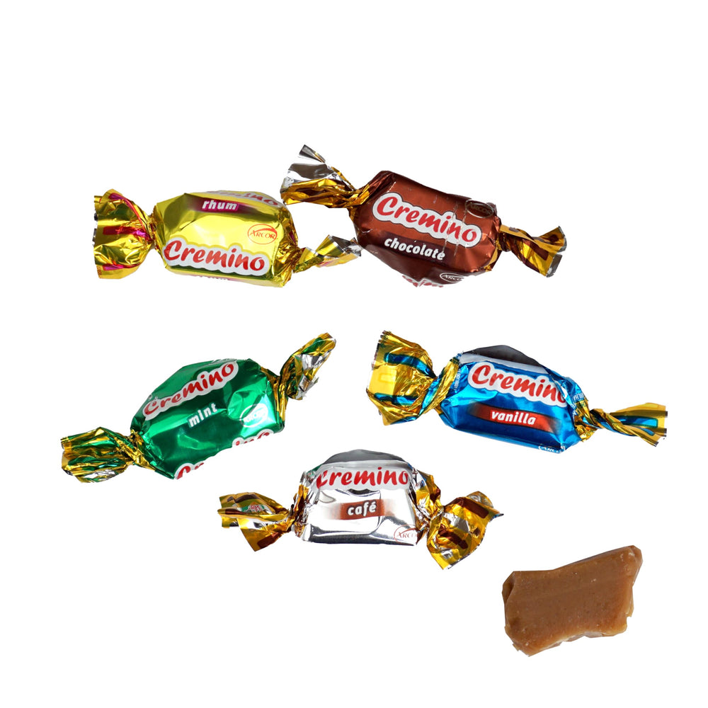 THE HAMPTON CANDY COMPANY Arcor toffee in bowl at party setting for easy sharing