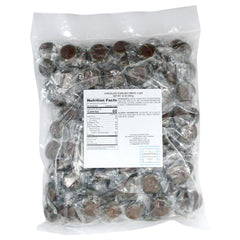 THE HAMPTON CANDY COMPANY close-up of unwrapped mint revealing chocolate center benefit