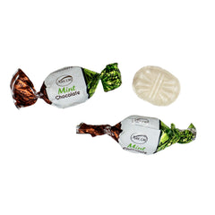 THE HAMPTON CANDY COMPANY close-up of chocolate core revealing creamy texture benefit