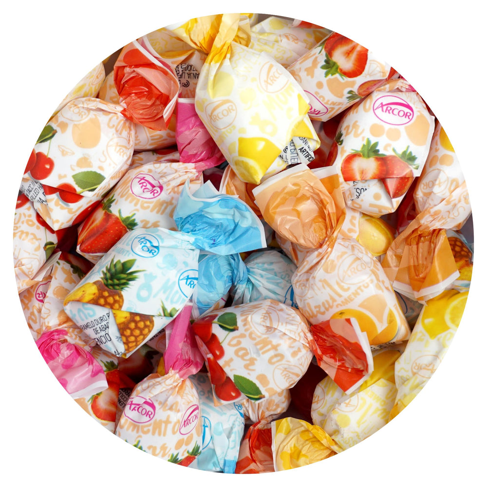 THE HAMPTON CANDY COMPANY bowl at a party illustrating easy serving and crowd appeal
