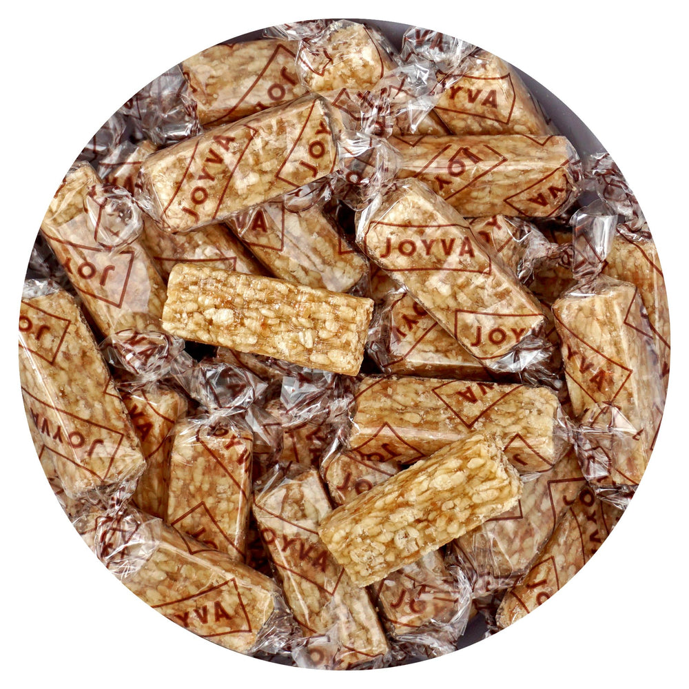 THE HAMPTON CANDY COMPANY front bag view showing 2 pound bulk and convenience