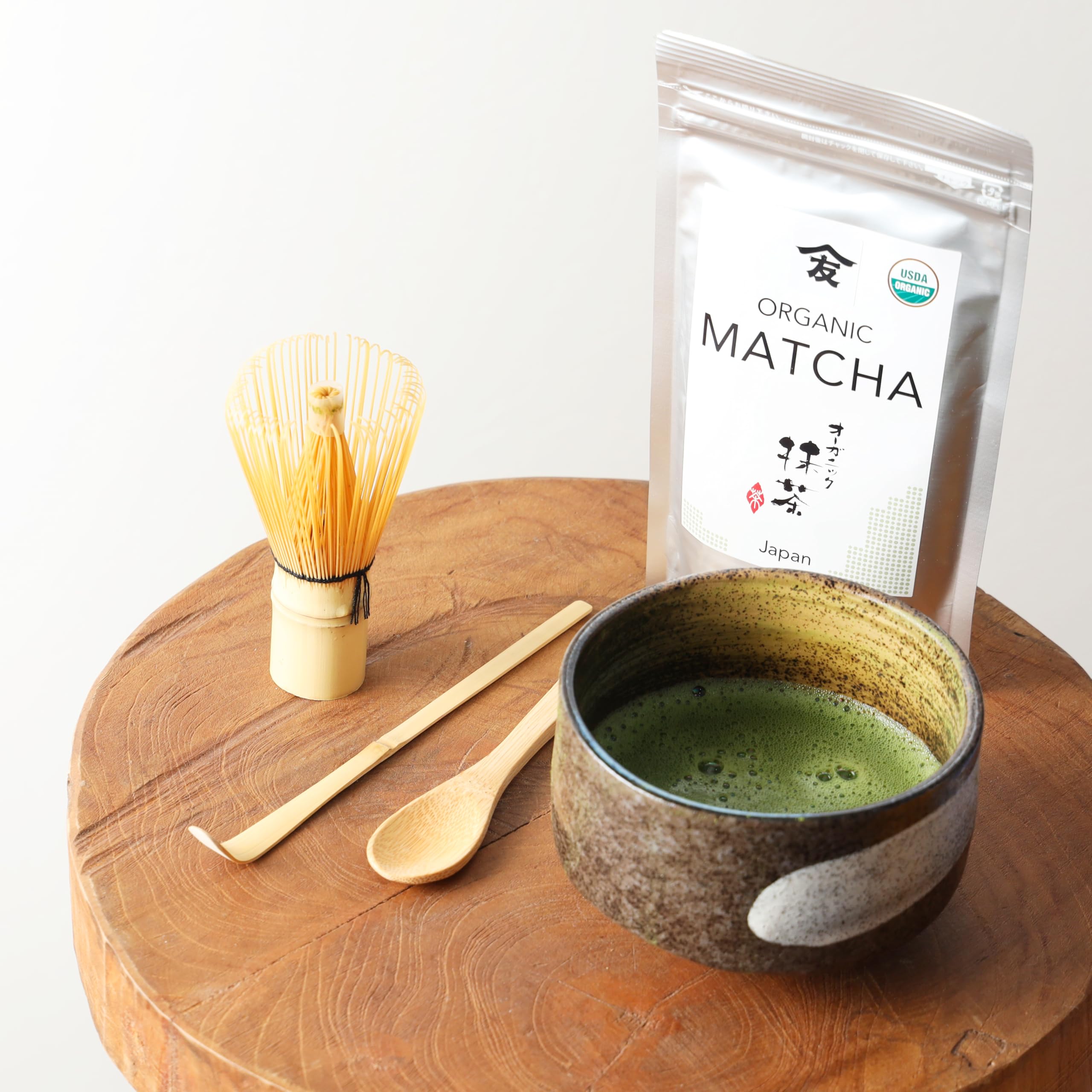 TOMOSAN whisked in chawan demonstrating creamy froth for traditional use