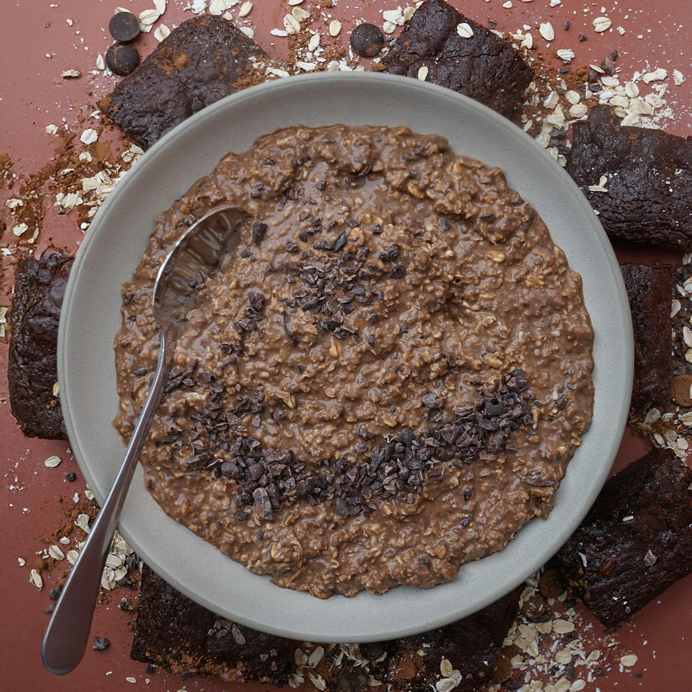 TracesOats Brownie Batter pouch prepared to show chocolatey indulgence without added sugar