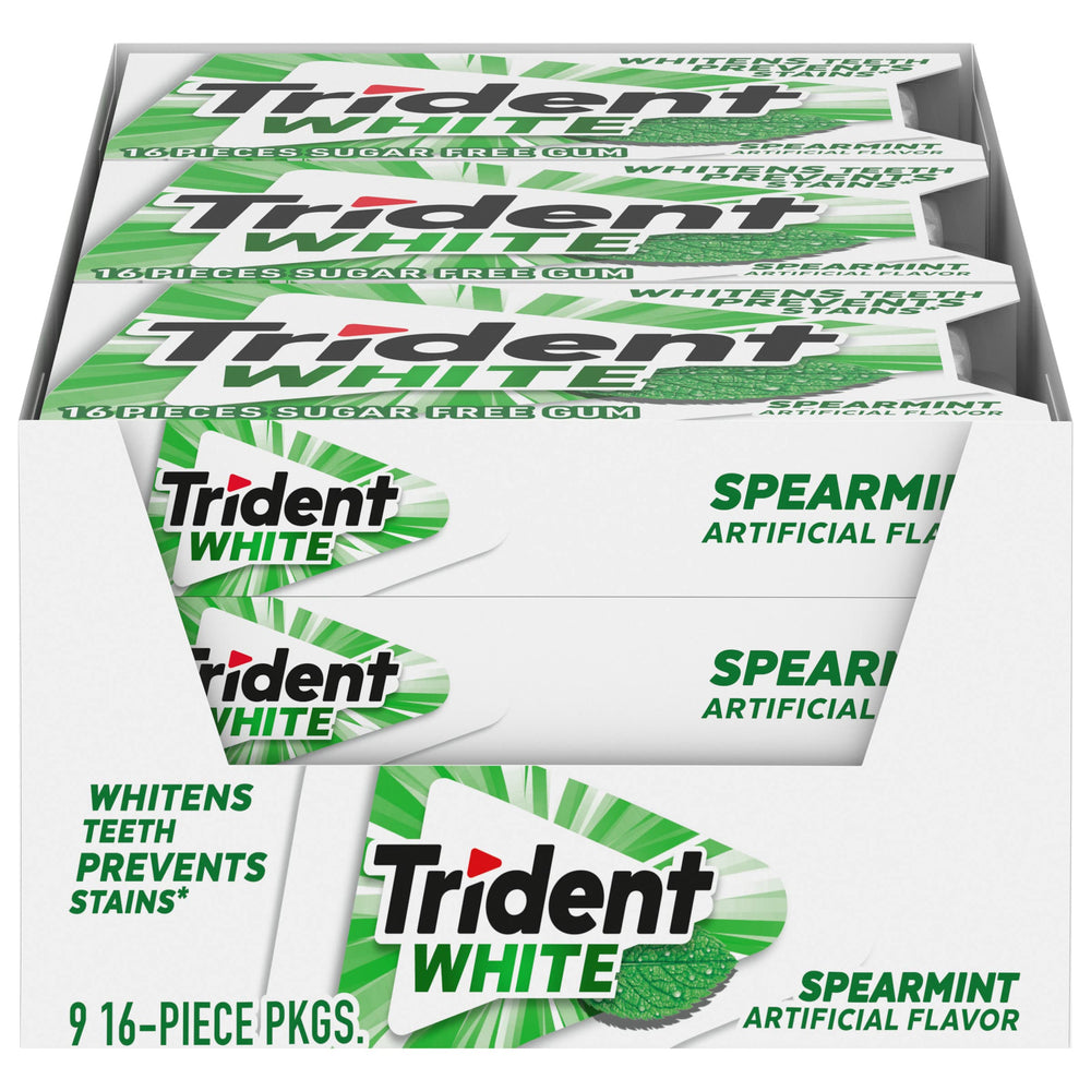 Trident pack front showing brand and spearmint flavor for fresh breath