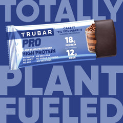TRUBAR PRO texture close-up highlighting soft, chewy bite and satisfaction
