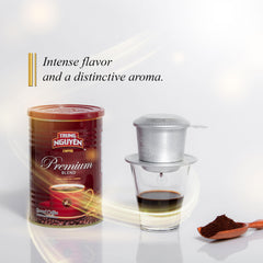 TRUNG NGUYÊN Legend coffee being poured into a cup showcasing rich crema