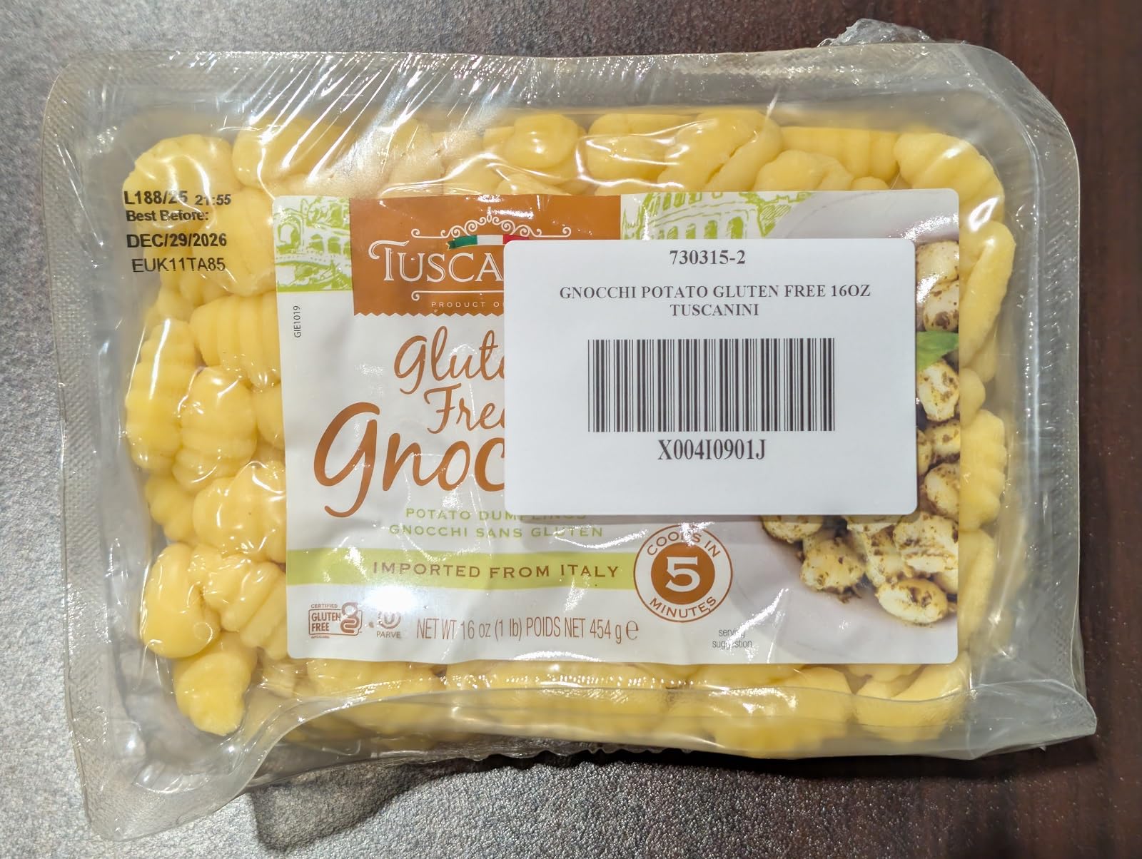 Tuscanini product with Italian flag backdrop indicating imported authenticity