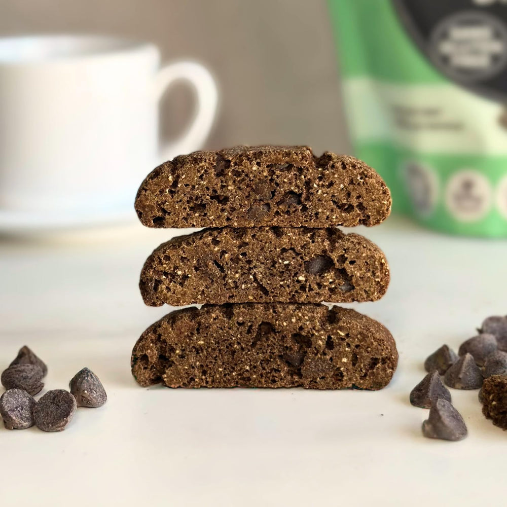 Tutti Gourmet biscotti dipped in coffee, demonstrating dunking stability and flavor