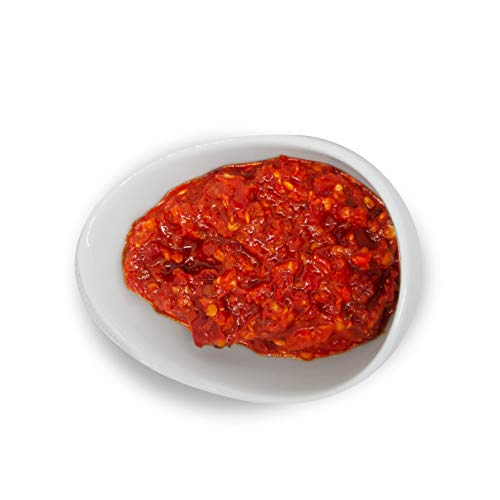 TUTTOCALABRIA 2.8 kg bulk jar next to ruler showing size and value-for-volume benefit