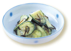 U~eipa Kurakon spoon served on steamed rice adding instant umami