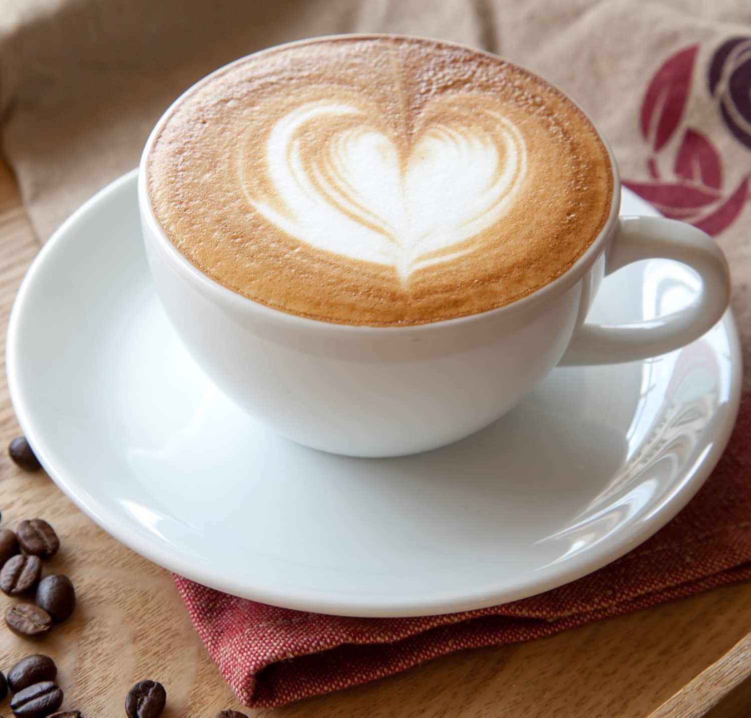 UPOURIA chai latte being poured over foam showing rich chai aroma in coffee
