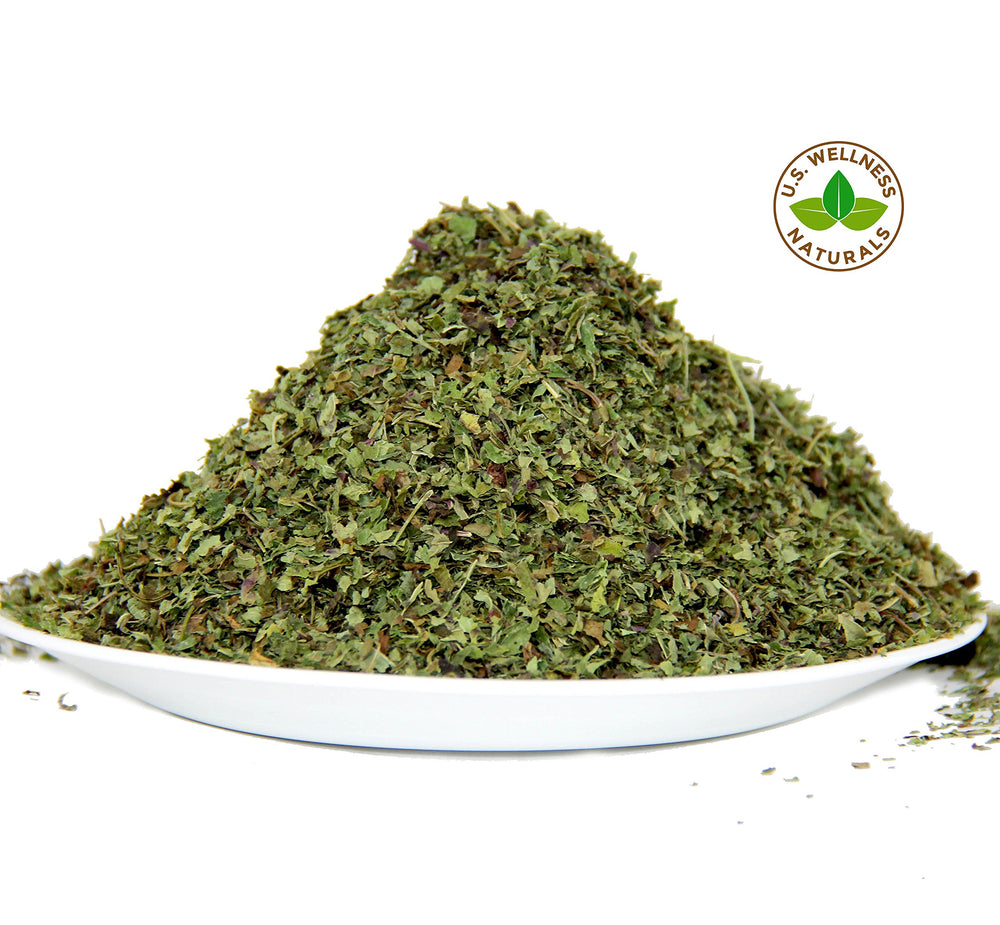 U.S. Wellness Naturals loose lemon balm leaves close-up showing uniform cut for consistent brewing