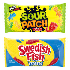 Top view layout of all 20 snack packs displaying easy sharing and grab-and-go use