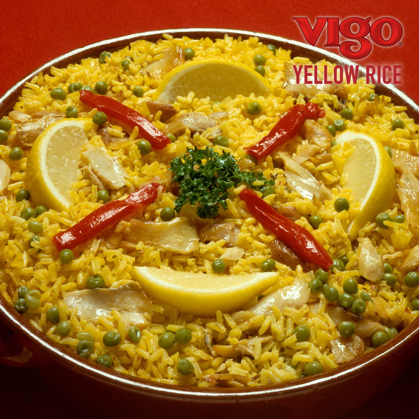 Vigo rice portion next to measuring cup showing 2lb pack quantity for meal planning