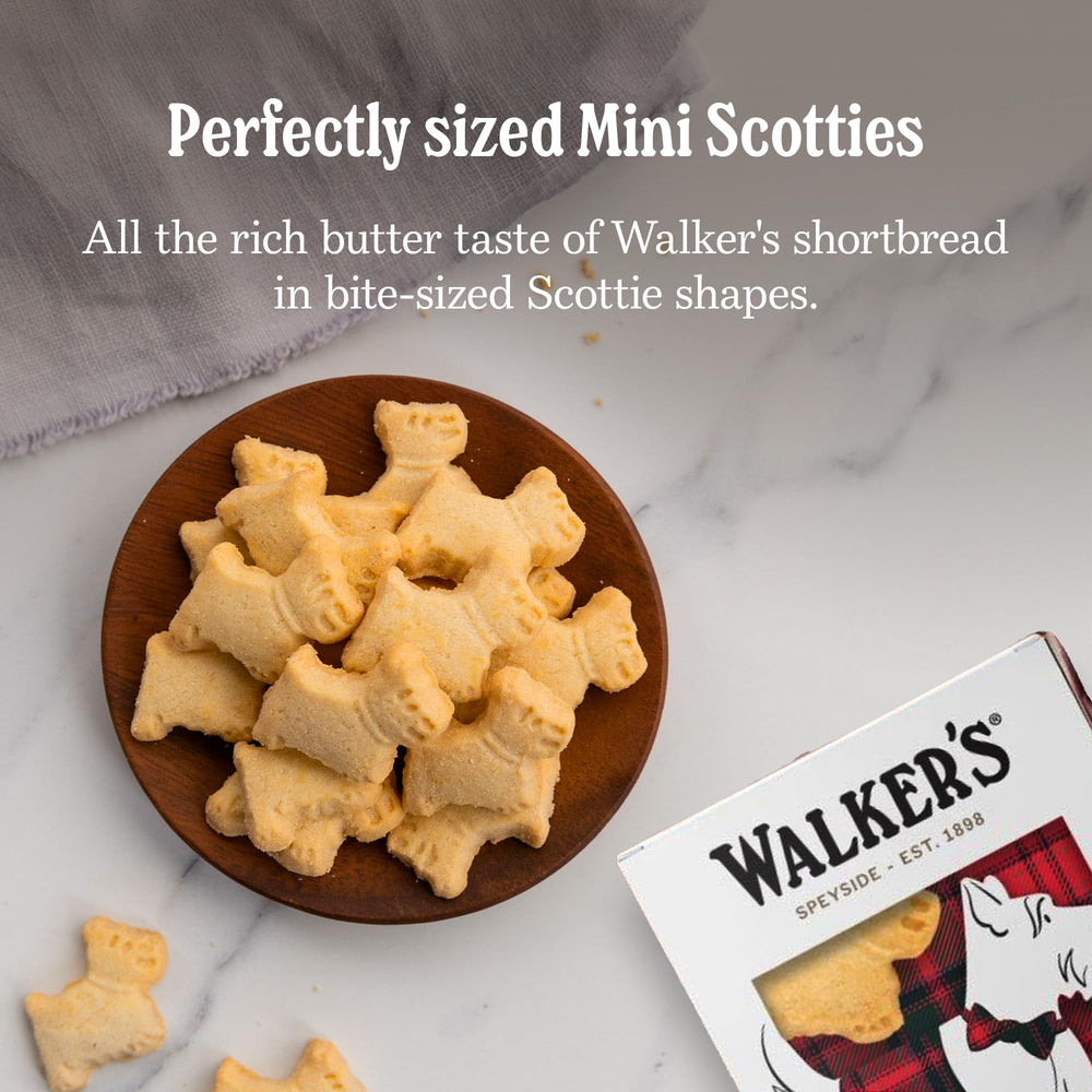 Walkers individually wrapped mini shortbreads inside box for convenient portioned freshness