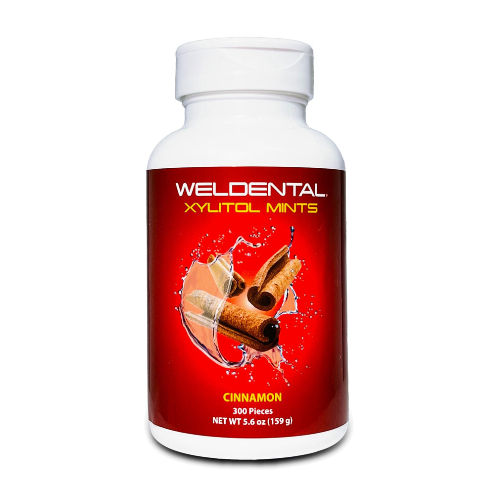 WELdental cinnamon tub front showing compact resealable container and label benefits