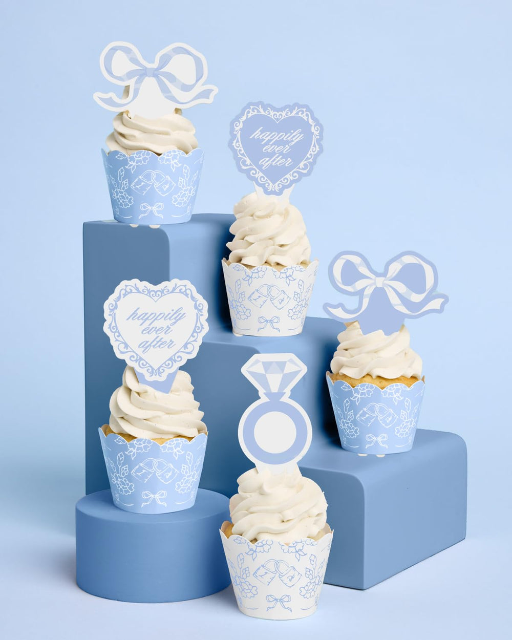 xo, Fetti styled on dessert table for cohesive, camera-ready celebration