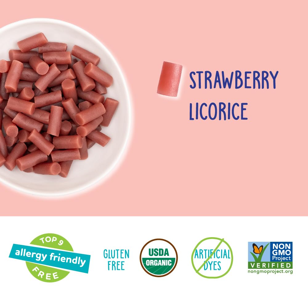 YumEarth licorice in a lunchbox demonstrating allergy-friendly snack option