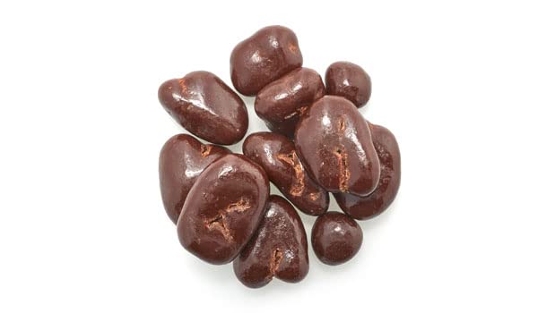Yupik close-up of glossy 60% cacao chocolate coating highlighting texture