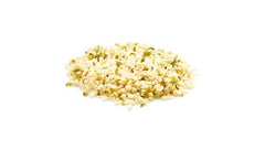 Yupik close-up of hemp hearts texture highlighting freshness and ease of use