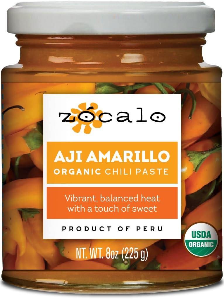 Zocalo jar front label showing organic aji amarillo paste benefit of authentic Peruvian flavor